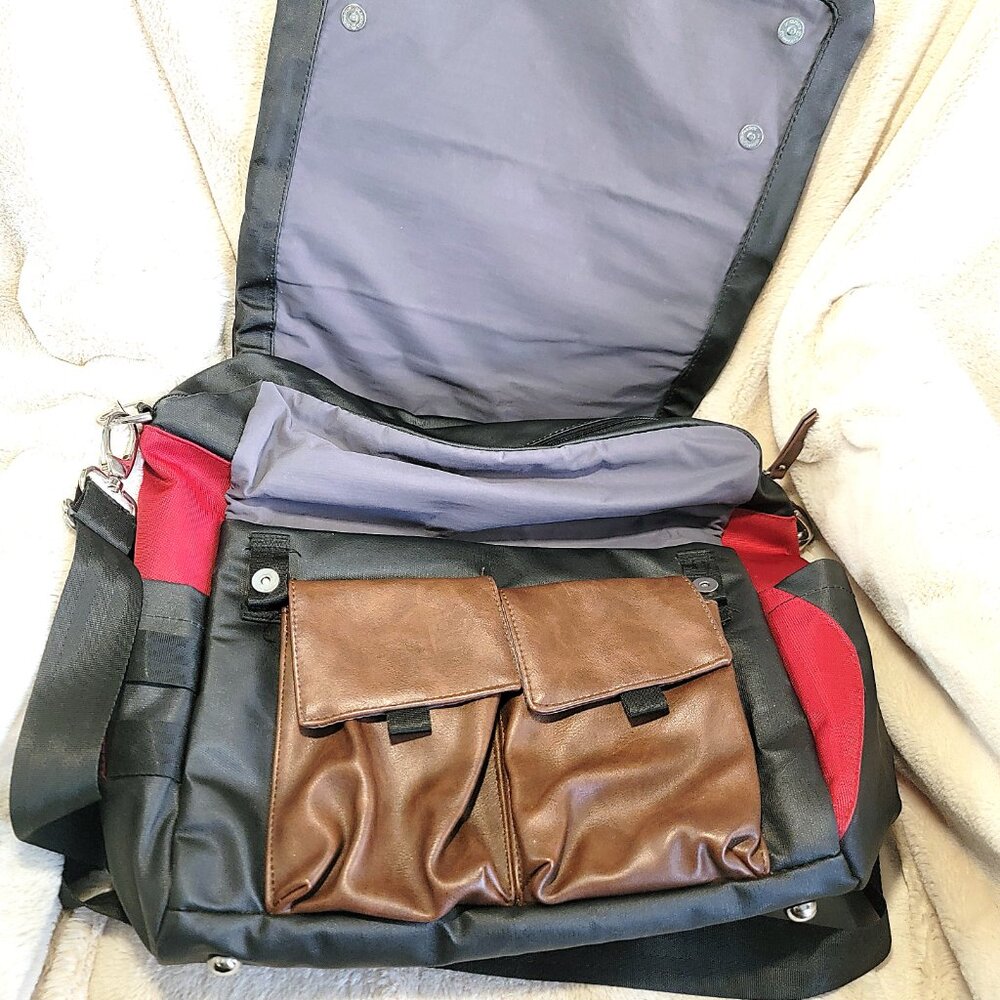 Rare Marvel Deadpool Convertible Backpack / Messe… - image 3